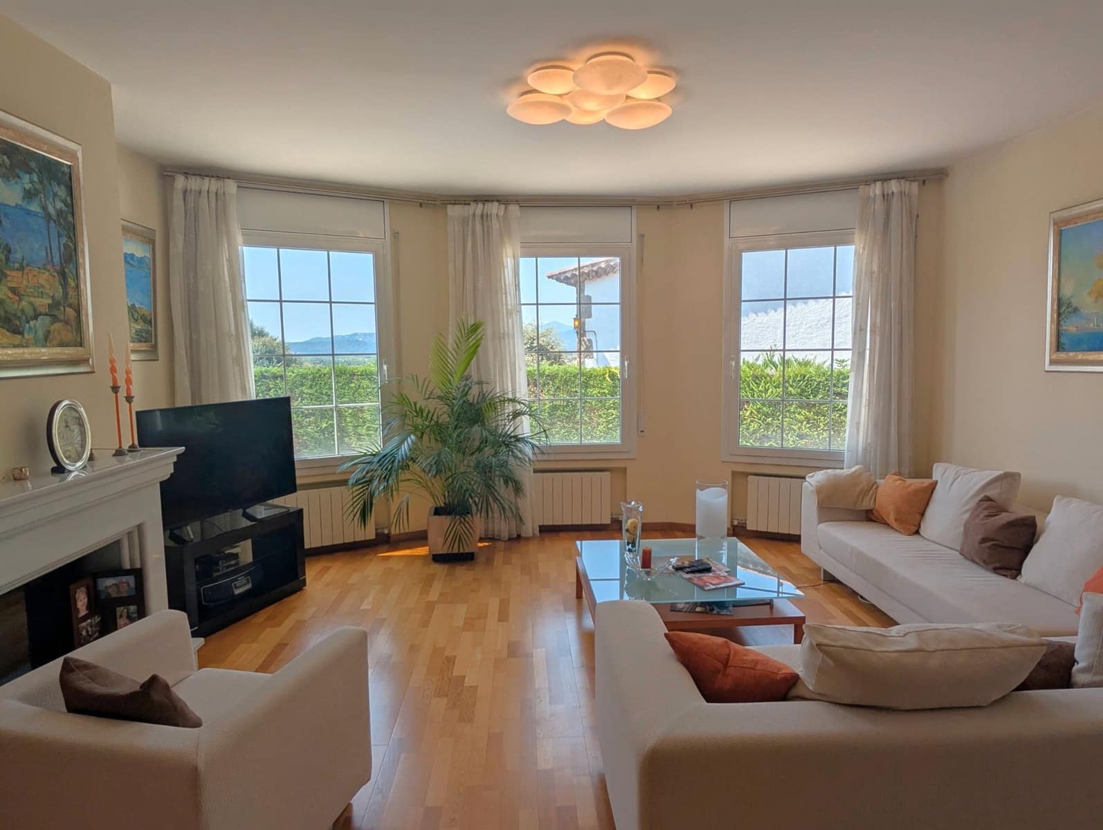 4 sypialnia Willa na sprzedaż w Platja d'Aro z basenem garażem - 1 250 000 € (Ref: 9438554)