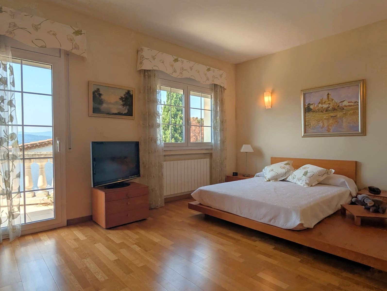 4 sypialnia Willa na sprzedaż w Platja d'Aro z basenem garażem - 1 250 000 € (Ref: 9438554)