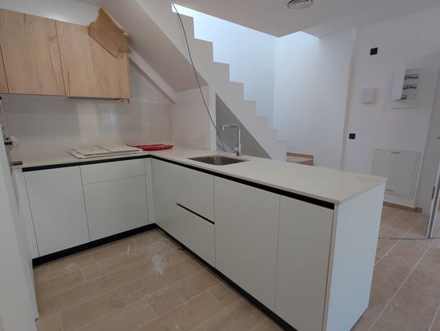 3 chambre Appartement à vendre à Calonge i Sant Antoni avec piscine garage - 380 000 € (Ref: 9438992)