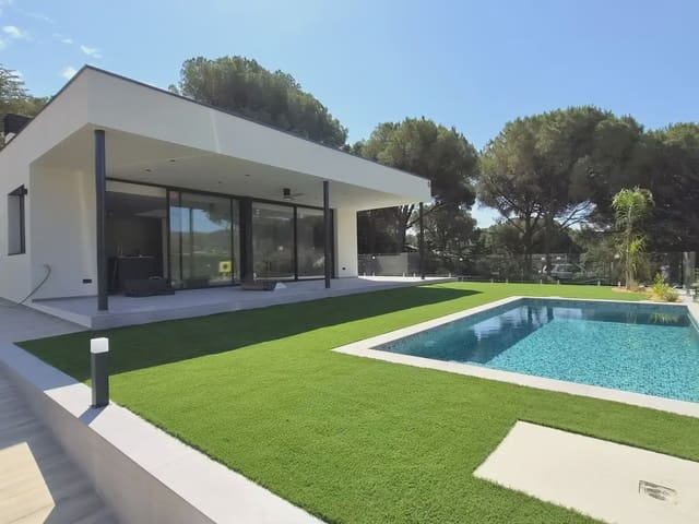 3 slaapkamer Villa te koop in Calonge i Sant Antoni met zwembad - € 950.000 (Ref: 9443645)