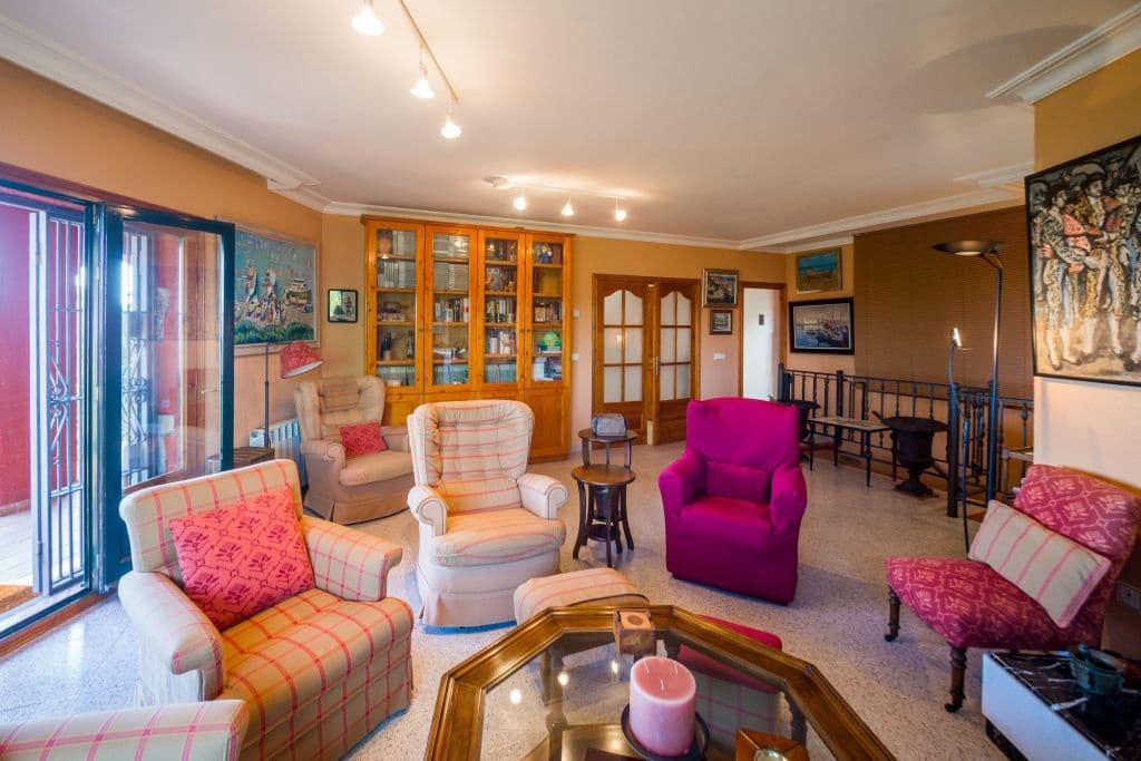 6 bedroom Villa for sale in Castell d'Aro - € 894,000 (Ref: 9464976)