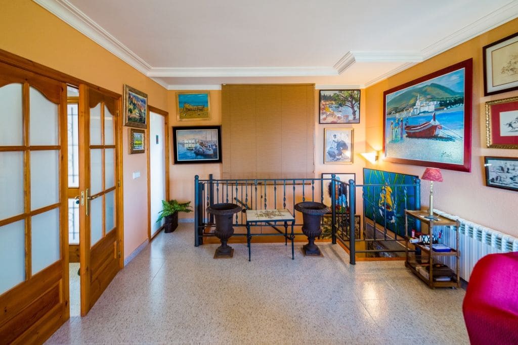 6 bedroom Villa for sale in Castell d'Aro - € 894,000 (Ref: 9464976)