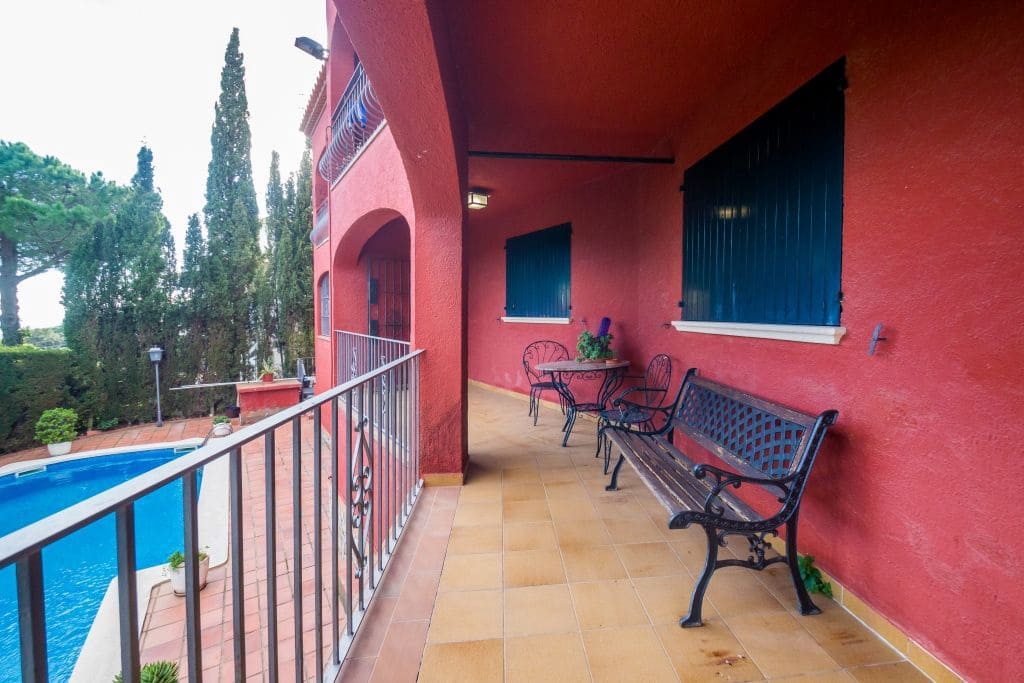 6 bedroom Villa for sale in Castell d'Aro - € 894,000 (Ref: 9464976)