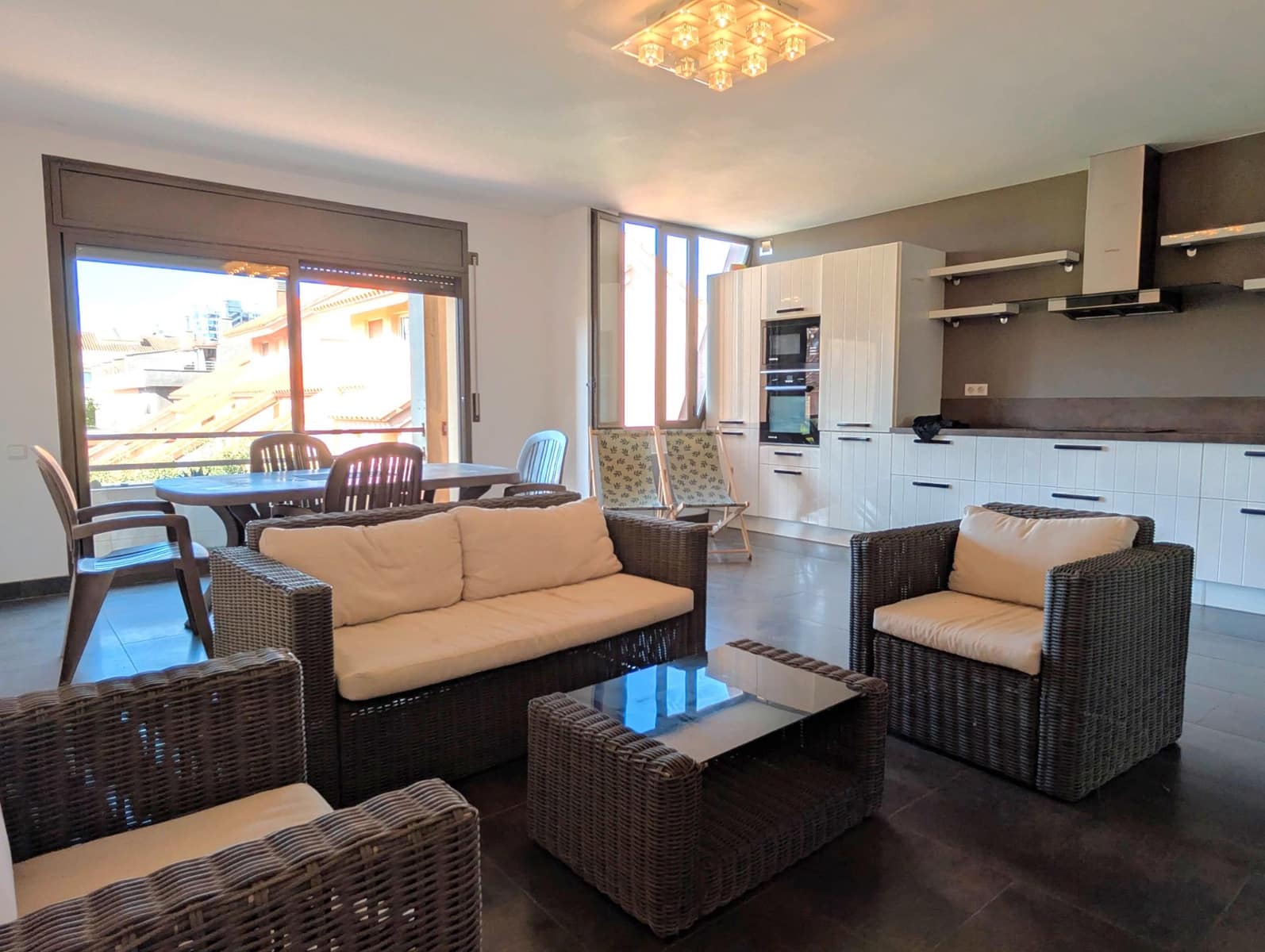 3 sypialnia Apartament na sprzedaż w Palamos z basenem garażem - 345 000 € (Ref: 9471810)