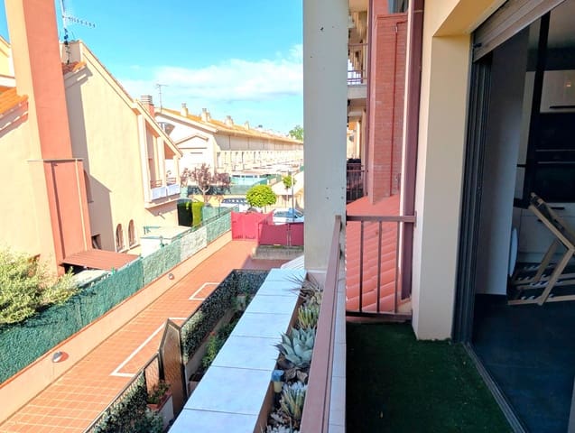 Apartamento de 3 habitaciones en Sant Joan de Palamós, Palamós en venta con piscina garaje - 345.000 € (Ref: 9471810)