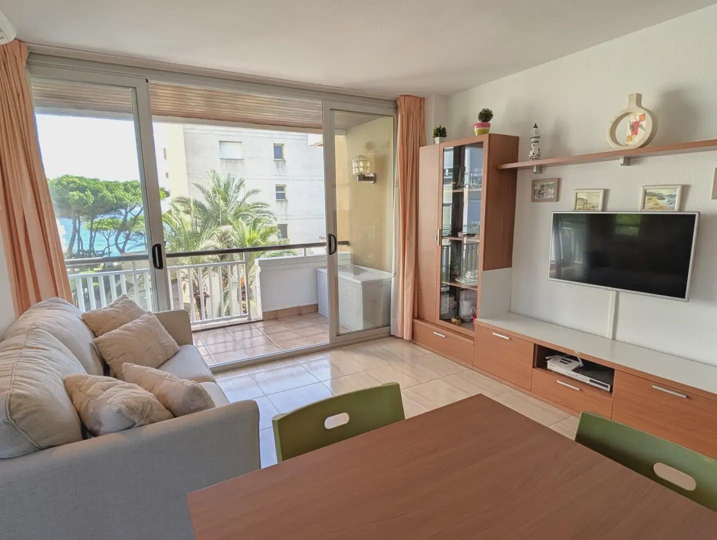 1 soveværelse Strandlejlighed til salg i Platja d'Aro med garage - € 290.000 (Ref: 9473464)