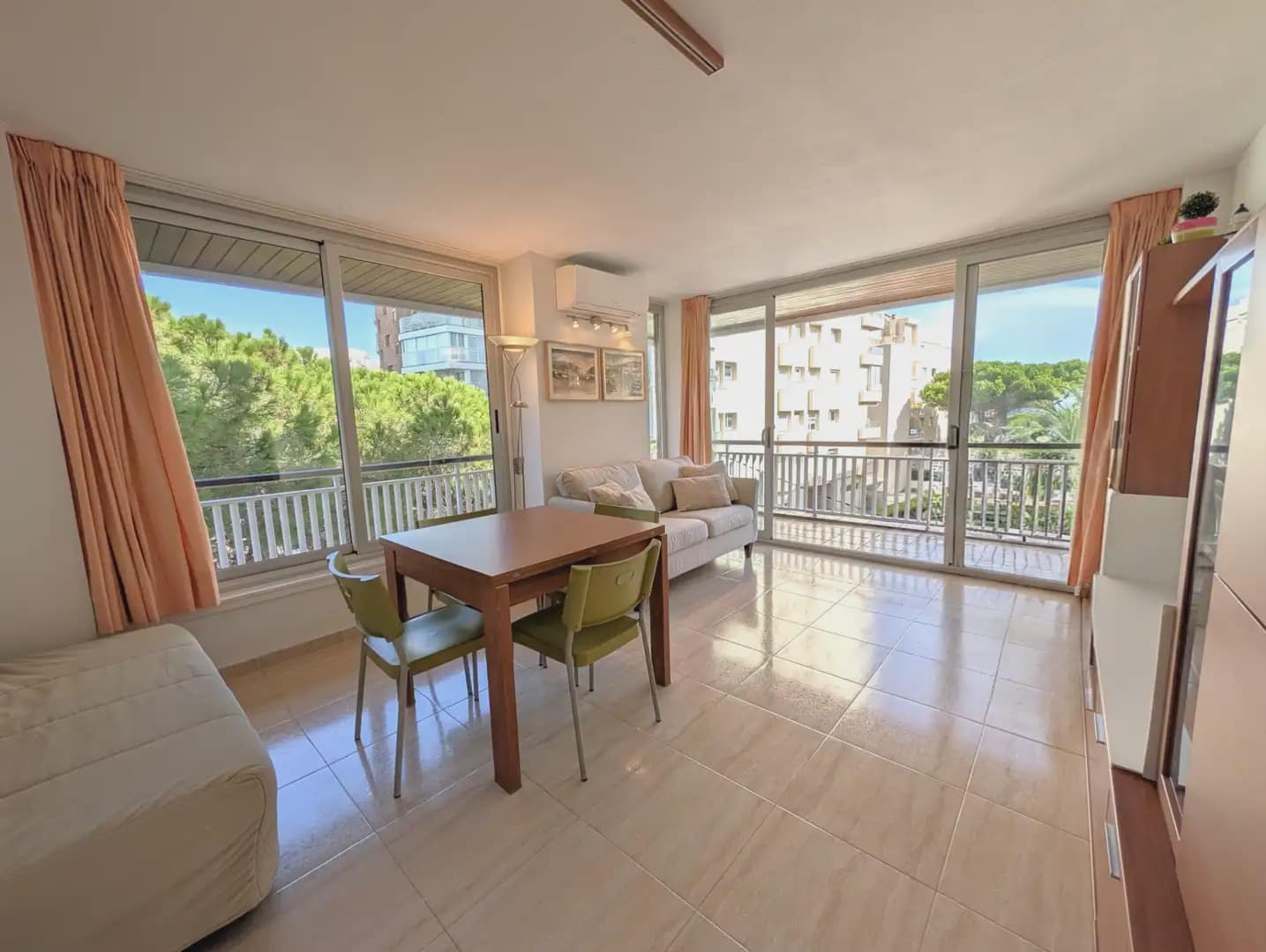 1 soveværelse Strandlejlighed til salg i Platja d'Aro med garage - € 290.000 (Ref: 9473464)