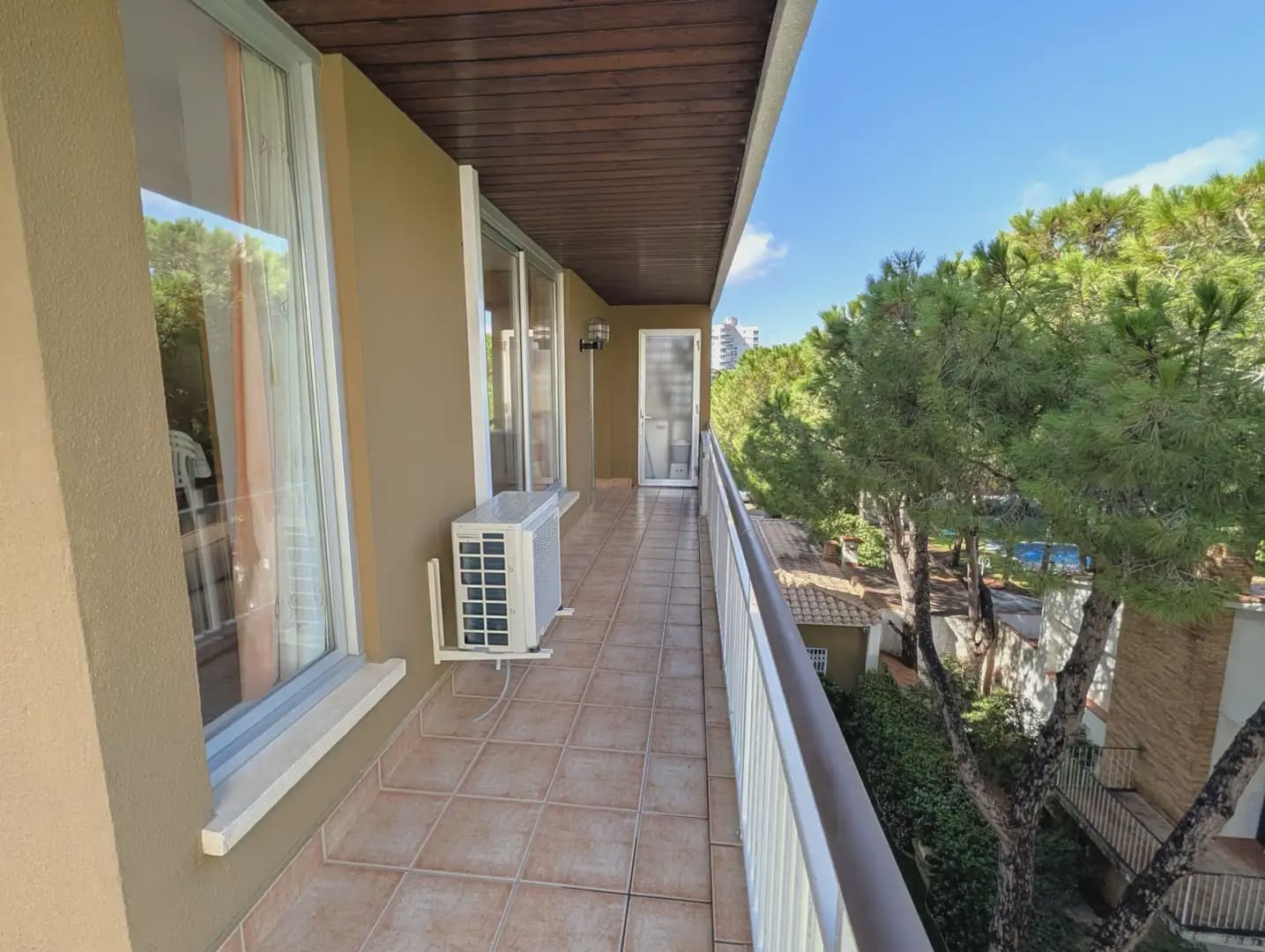 1 soveværelse Strandlejlighed til salg i Platja d'Aro med garage - € 290.000 (Ref: 9473464)