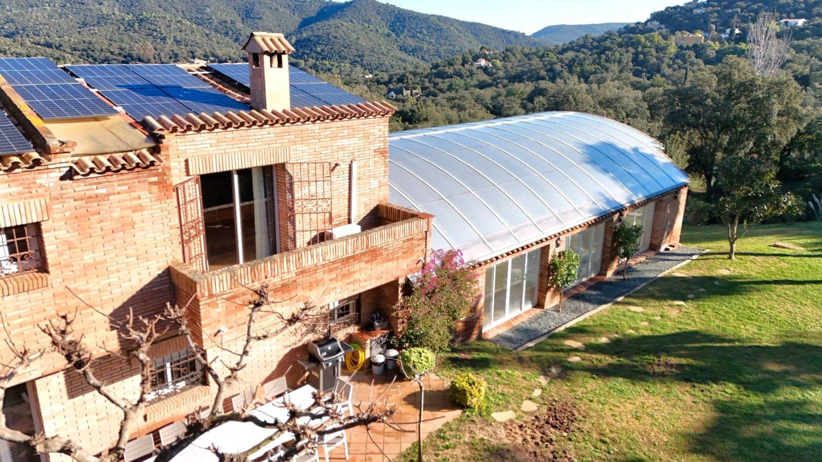 5 bedroom Villa for sale in Santa Cristina d'Aro with pool garage - € 799,000 (Ref: 9486492)