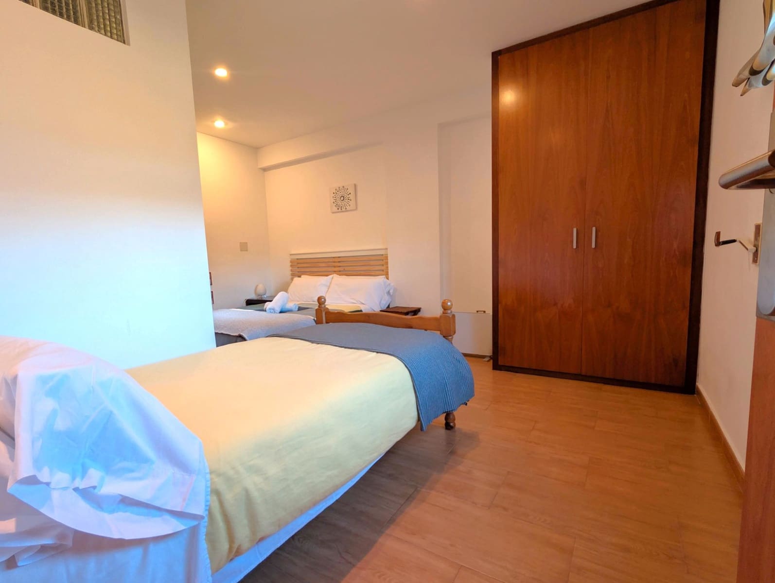 5 bedroom Villa for sale in Santa Cristina d'Aro with pool garage - € 799,000 (Ref: 9486492)