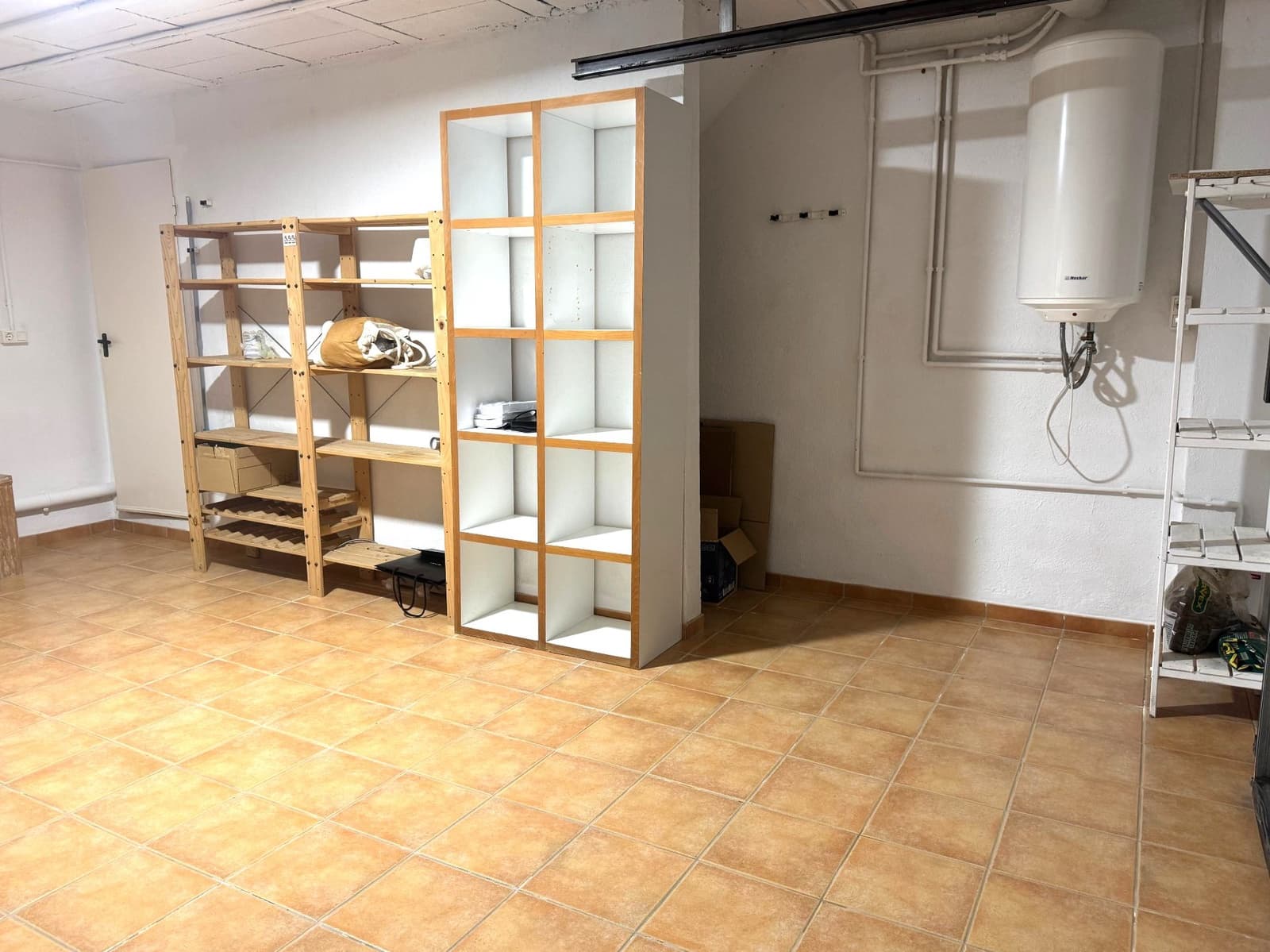 3 makuuhuone Omakotitalo myytävänä paikassa S'Agaro mukana uima-altaan 
autotalli - 580 000 € (Ref: 9489958)