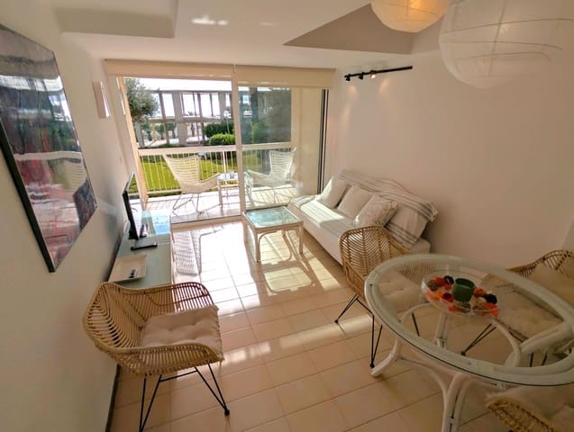 2 makuuhuone Ranta-asunto myytävänä paikassa Platja d'Aro, Castell-Platja d'Aro mukana 
autotalli - 339 000 € (Ref: 9494745)