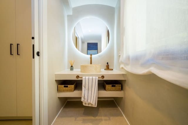 4 slaapkamer Villa te koop in Platja d'Aro, Castell-Platja d'Aro - € 1.095.000 (Ref: 9502922)