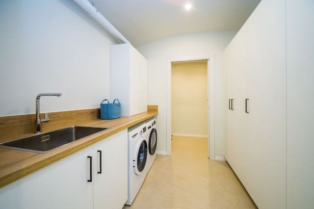 4 slaapkamer Villa te koop in Platja d'Aro, Castell-Platja d'Aro - € 1.095.000 (Ref: 9502922)