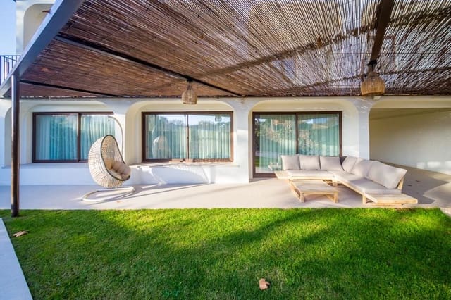 4 slaapkamer Villa te koop in Platja d'Aro, Castell-Platja d'Aro - € 1.095.000 (Ref: 9502922)