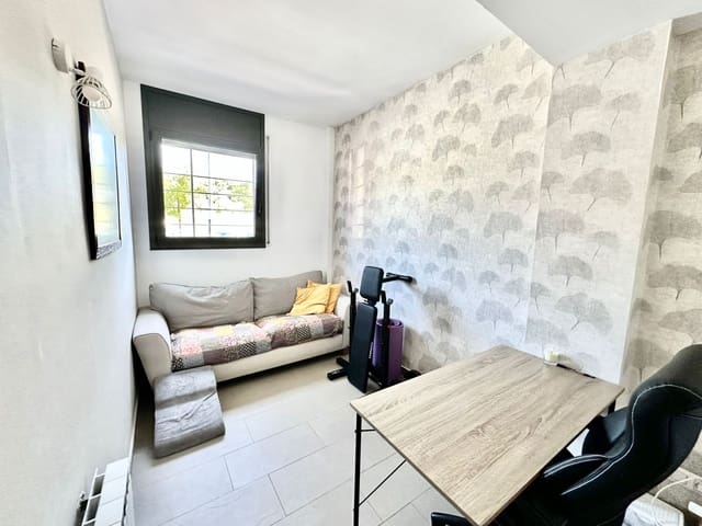 3 sypialnia Mieszkanie na sprzedaż w Sant Feliu de Guíxols - 295 000 € (Ref: 9503389)