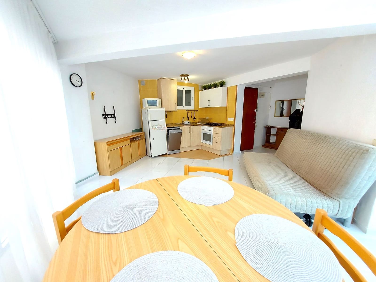 1 bedroom Flat for sale in Platja d'Aro - € 180,000 (Ref: 9511390)