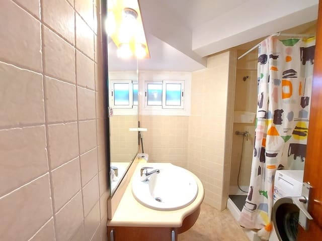 1 soveværelse Lejlighed til salg i Platja d'Aro, Castell-Platja d'Aro - € 180.000 (Ref: 9511390)