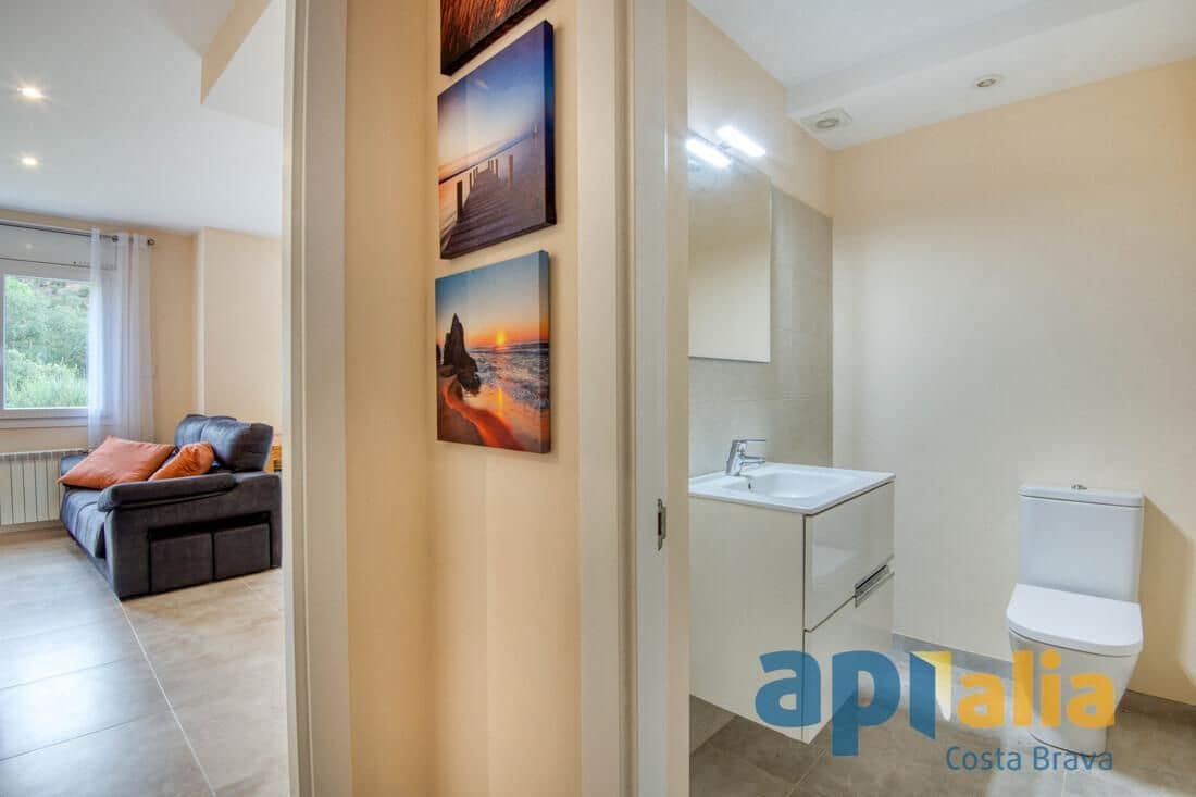 3 bedroom Villa for sale in Santa Cristina d'Aro - € 795,000 (Ref: 9528999)