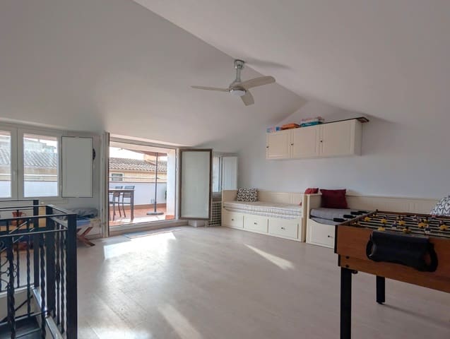 3 slaapkamer Strandappartement te koop in Calonge i Sant Antoni met garage - € 365.000 (Ref: 9547105)