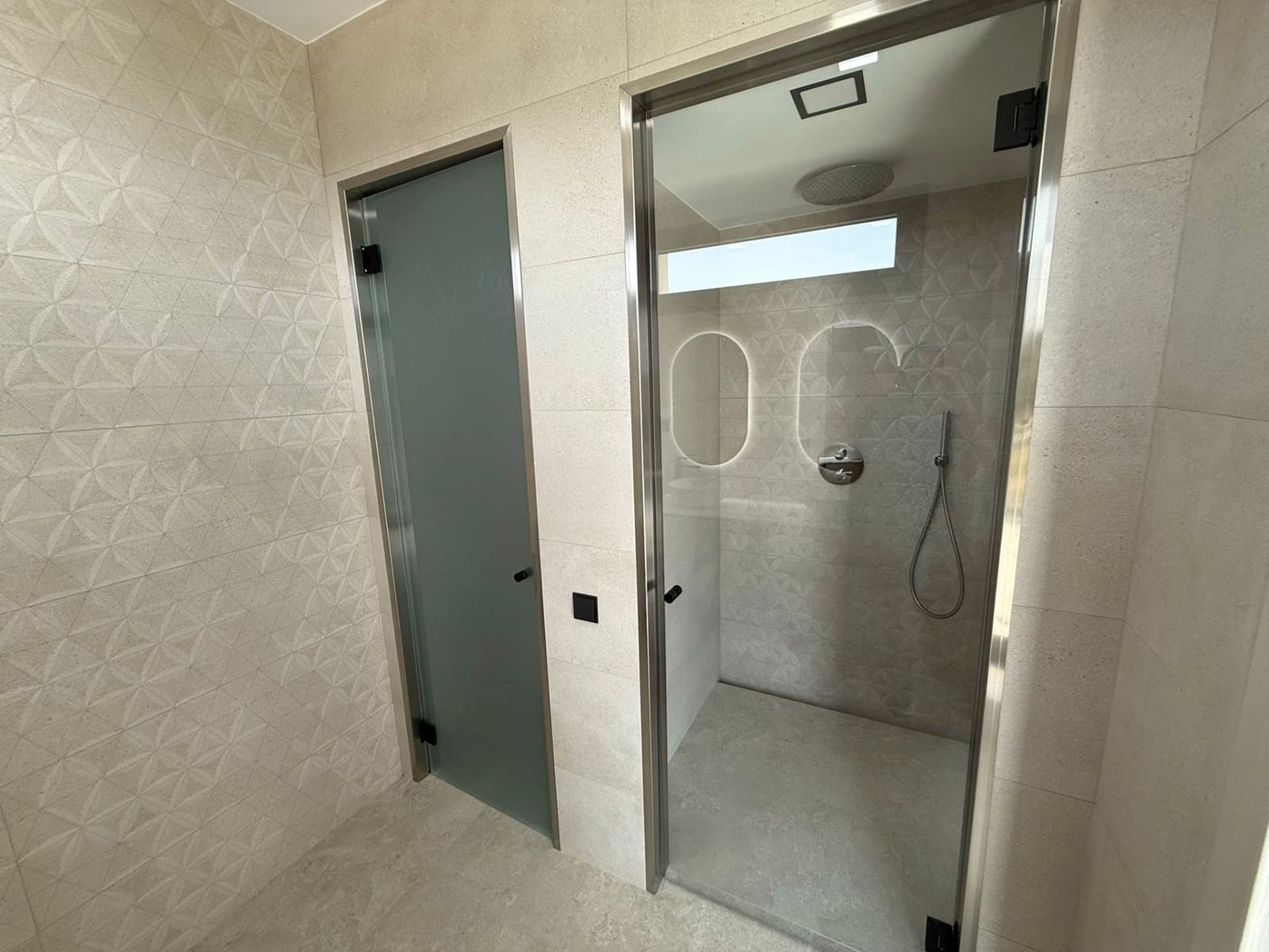 4 bedroom Townhouse for sale in S'Agaro with pool garage - € 1,350,000 (Ref: 9592164)