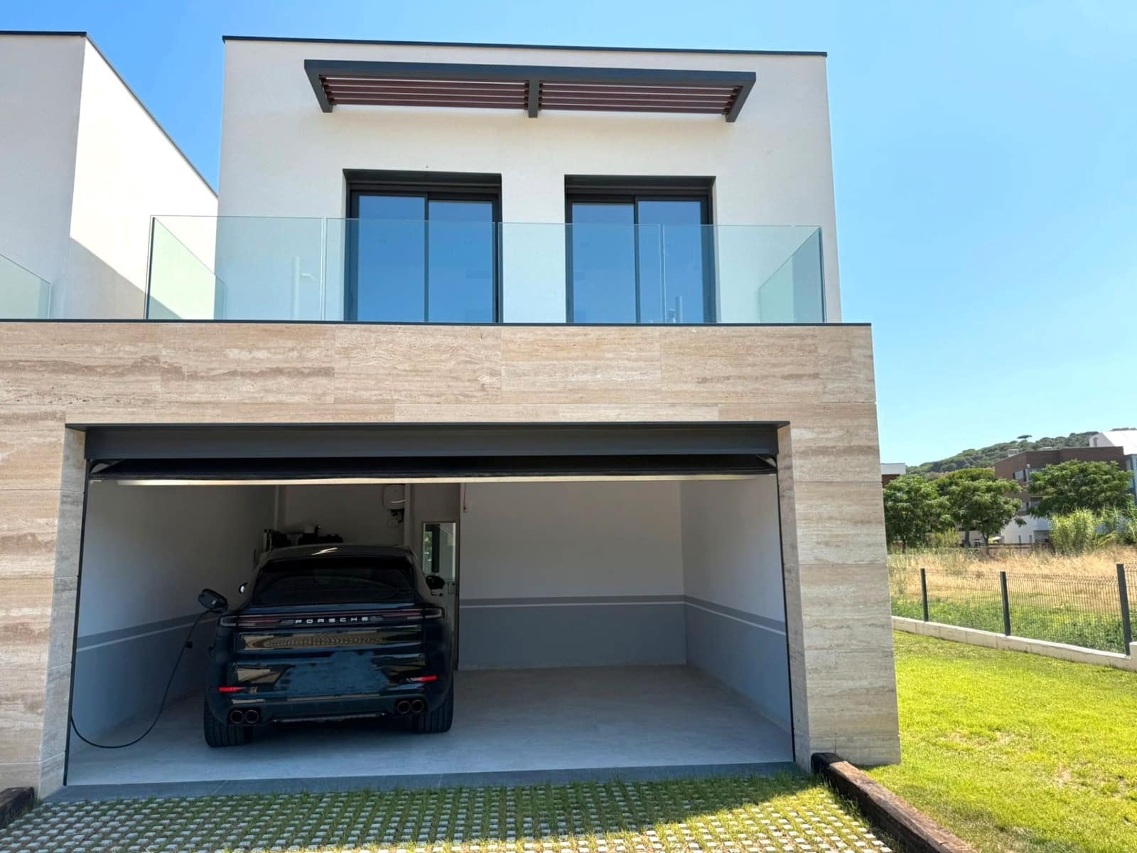 4 bedroom Townhouse for sale in S'Agaro with pool garage - € 1,350,000 (Ref: 9592164)