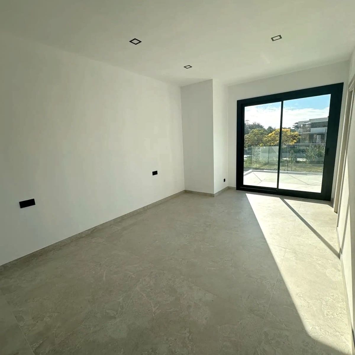 4 sovrum Hus till salu i S'Agaro med pool garage - 1 350 000 € (Ref: 9592164)