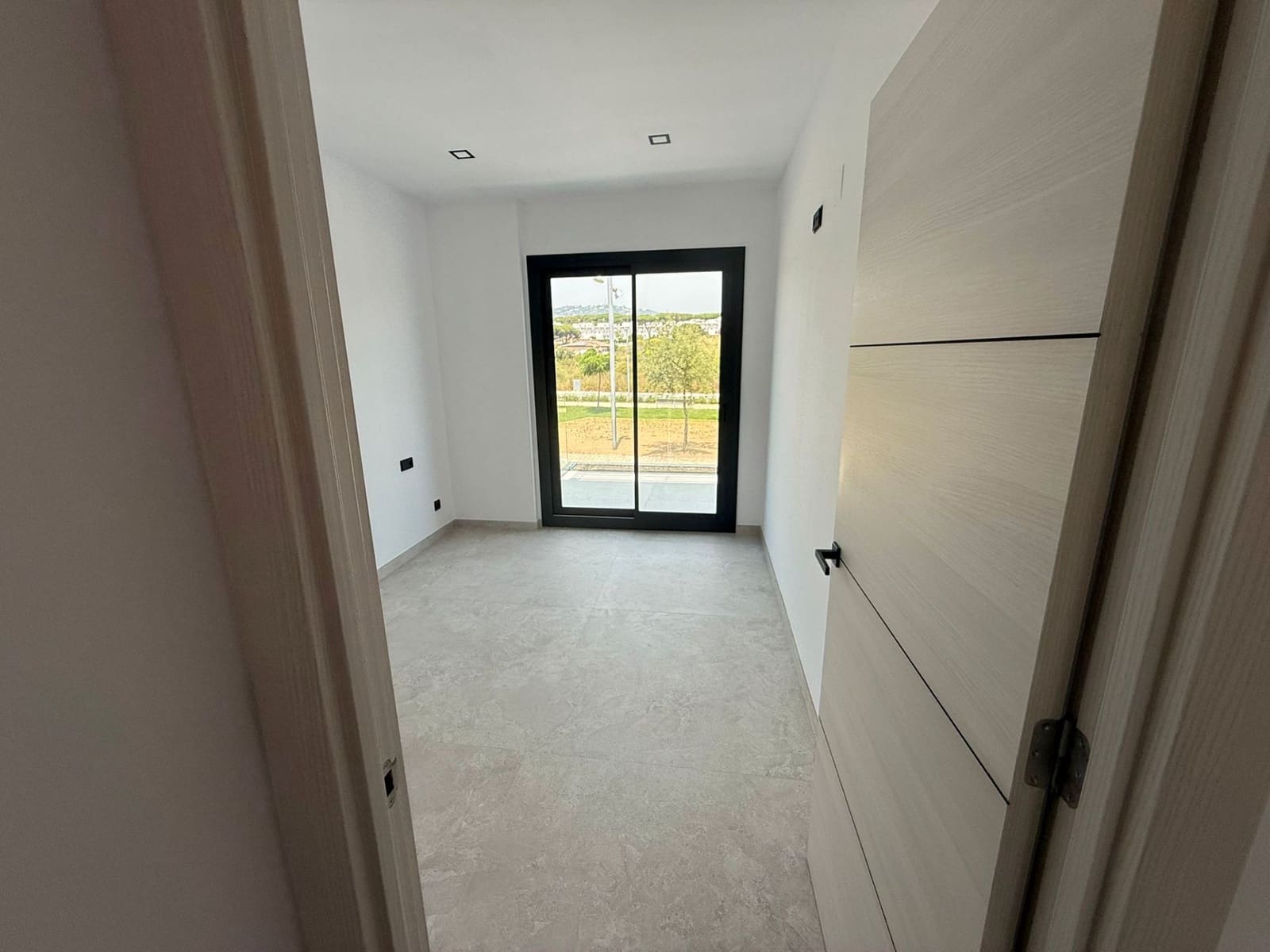 4 bedroom Villa for sale in S'Agaro with pool garage - € 1,380,000 (Ref: 9592165)