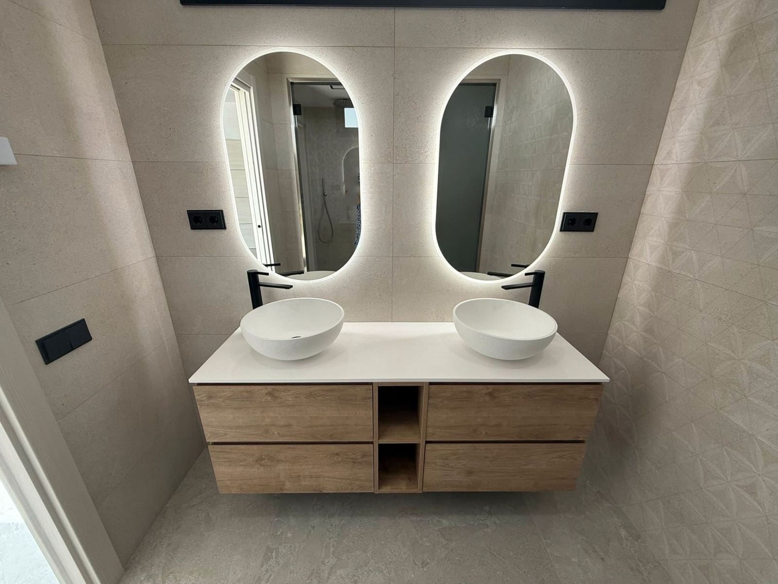 4 bedroom Villa for sale in S'Agaro with pool garage - € 1,380,000 (Ref: 9592165)