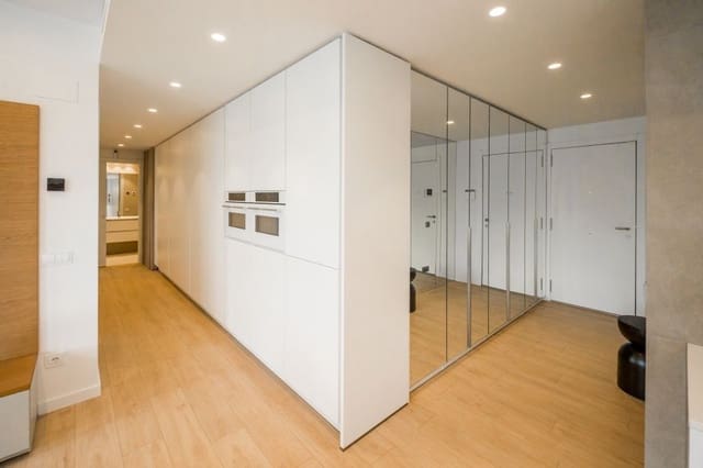 Apartamento Playa de 3 habitaciones en Platja d'Aro, Castell-Platja d'Aro en venta con piscina garaje - 750.000 € (Ref: 9619807)