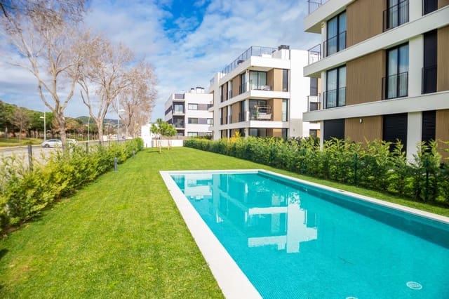 Apartamento Playa de 3 habitaciones en Platja d'Aro, Castell-Platja d'Aro en venta con piscina garaje - 750.000 € (Ref: 9619807)