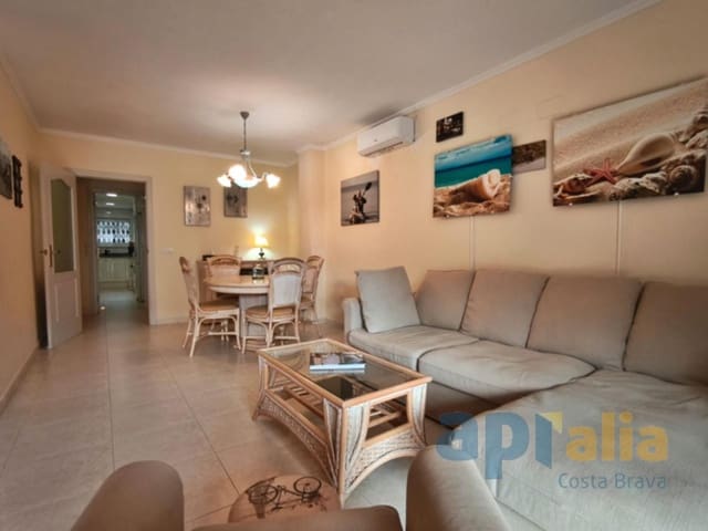 3 slaapkamer Flat te koop in Sant Antoni de Calonge, Calonge i Sant Antoni met zwembad - € 410.000 (Ref: 9650275)