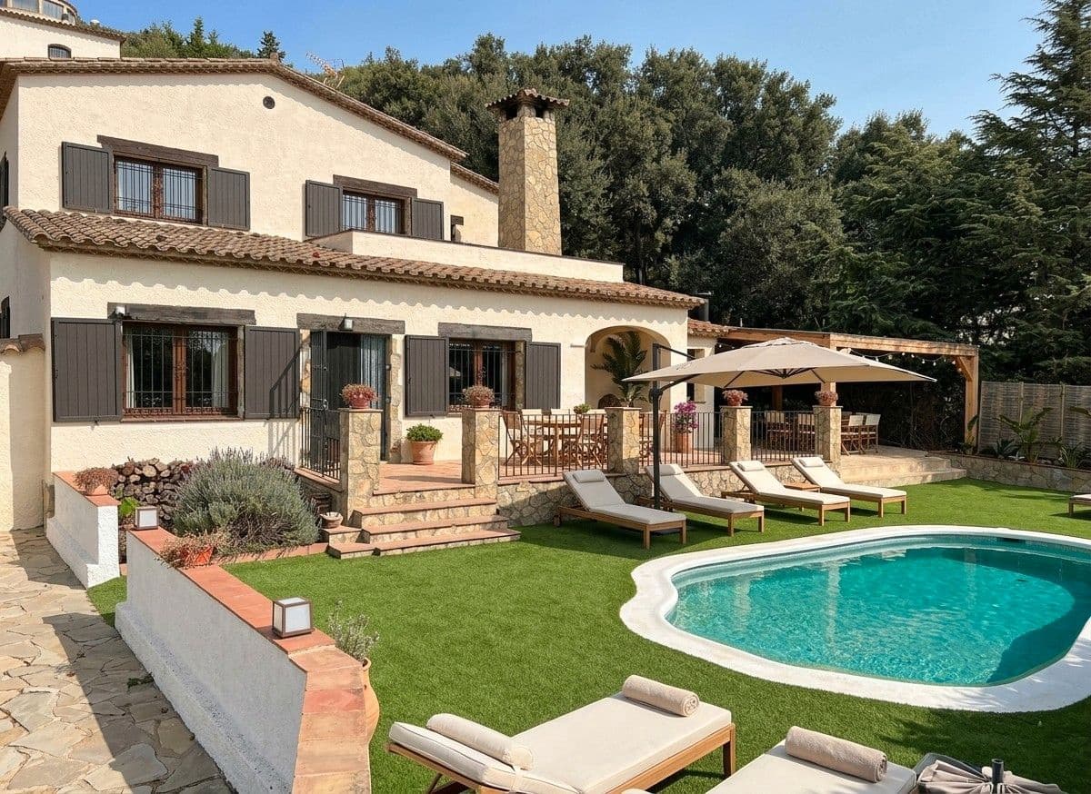 4 soverom Villa til salgs i Calonge i Sant Antoni med svømmebasseng garasje - € 695 000 (Ref: 9679203)