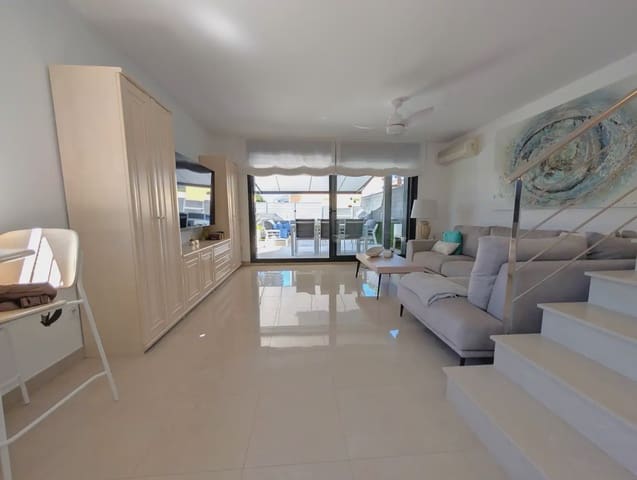 4 slaapkamer Villa te koop in Platja d'Aro, Castell-Platja d'Aro met zwembad garage - € 880.000 (Ref: 9691410)