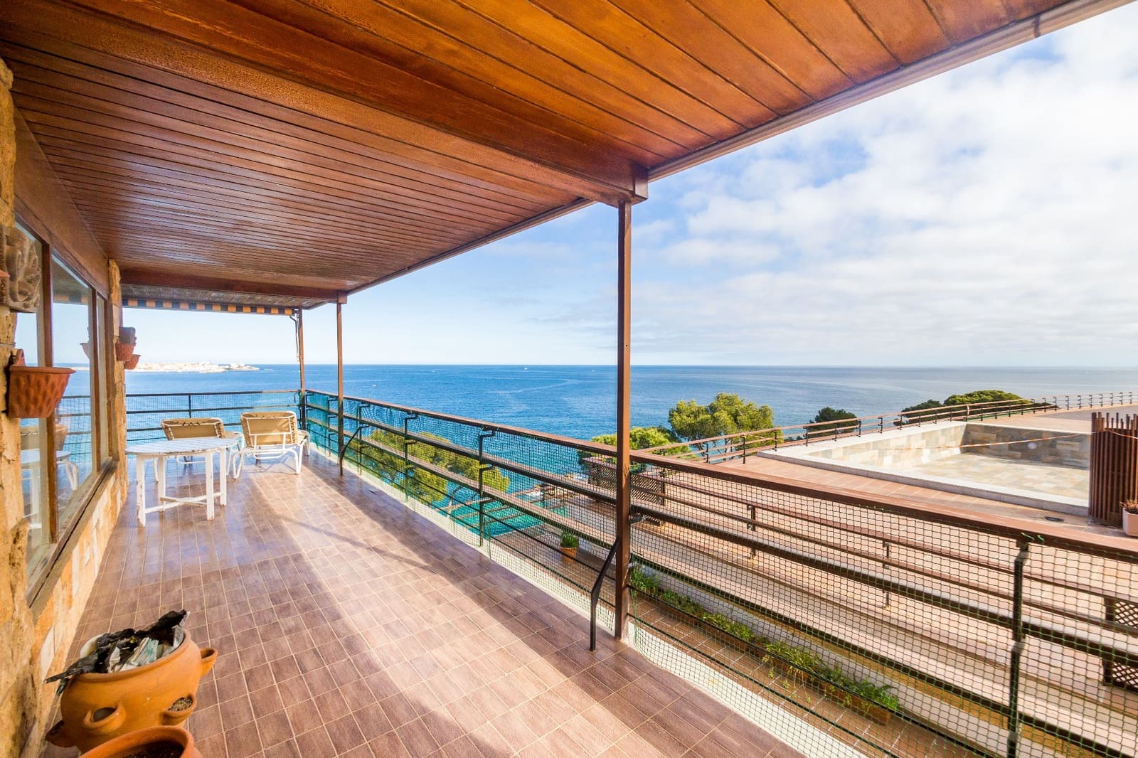 3 bedroom Flat for sale in Calonge i Sant Antoni with pool - € 875,000 (Ref: 9697826)