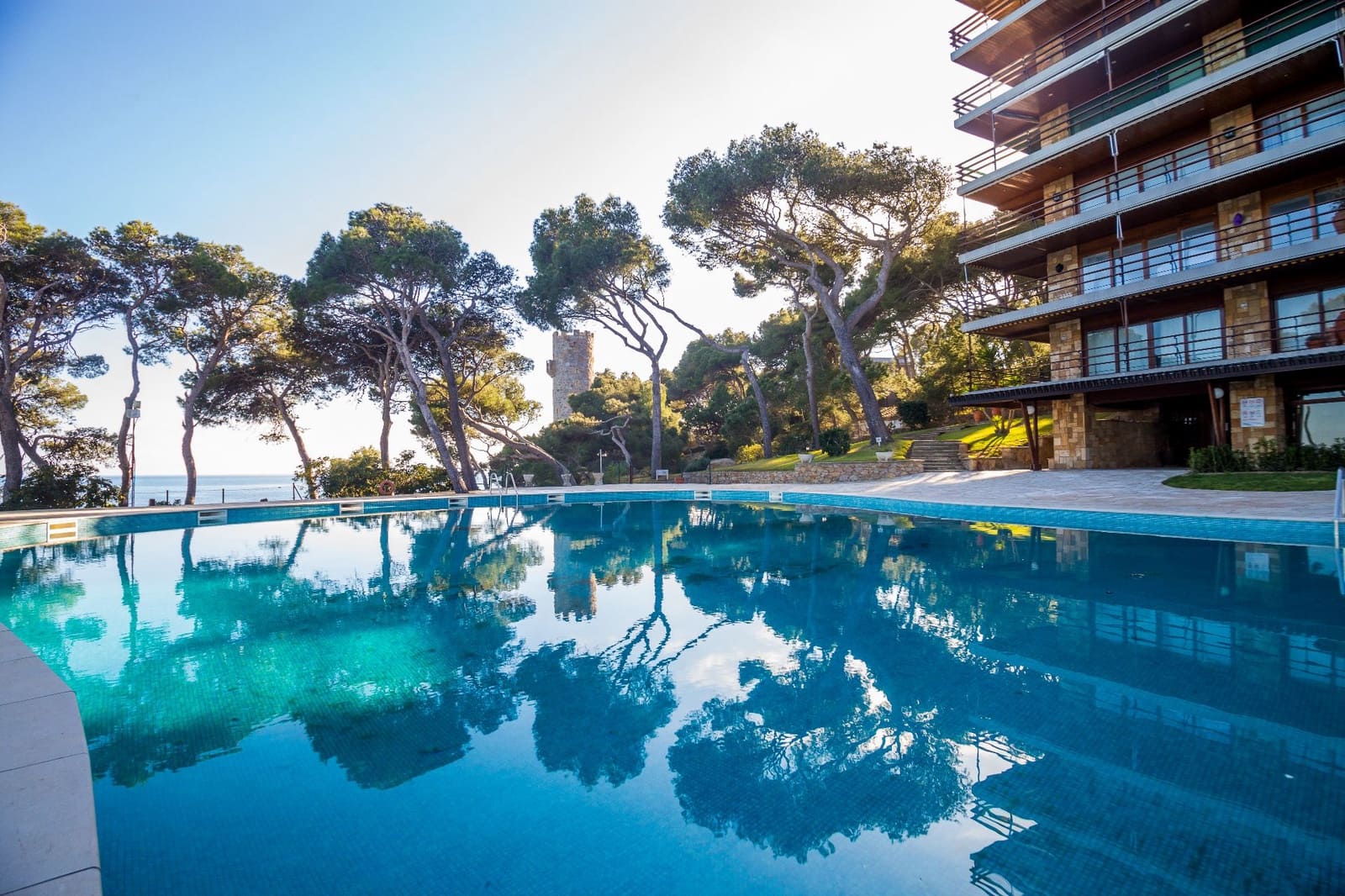 3 bedroom Flat for sale in Calonge i Sant Antoni with pool - € 875,000 (Ref: 9697826)