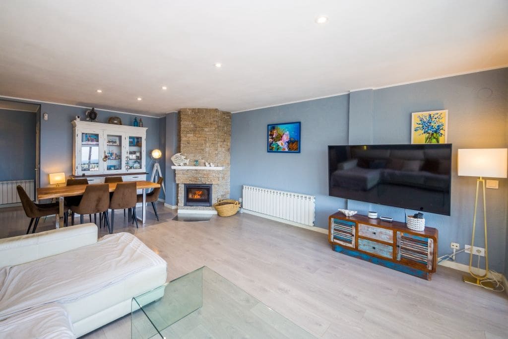 3 bedroom Apartment for sale in Platja d'Aro with garage - € 415,000 (Ref: 9699236)