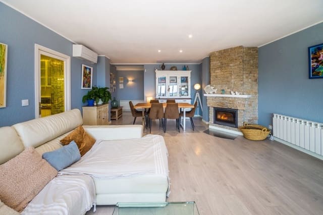 3 sypialnia Apartament na sprzedaż w Platja d'Aro, Castell-Platja d'Aro z garażem - 415 000 € (Ref: 9699236)