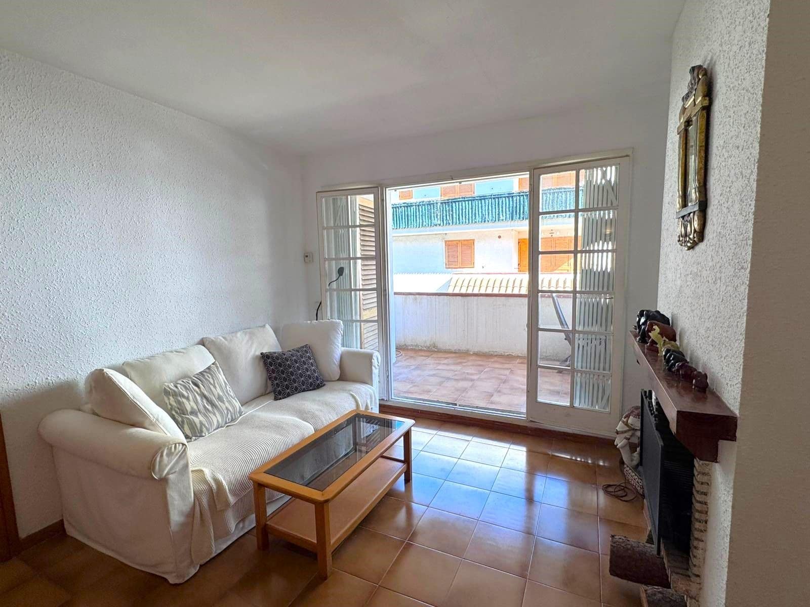 2 bedroom Beach Apartment for sale in Platja d'Aro with pool - € 285,000 (Ref: 9708077)