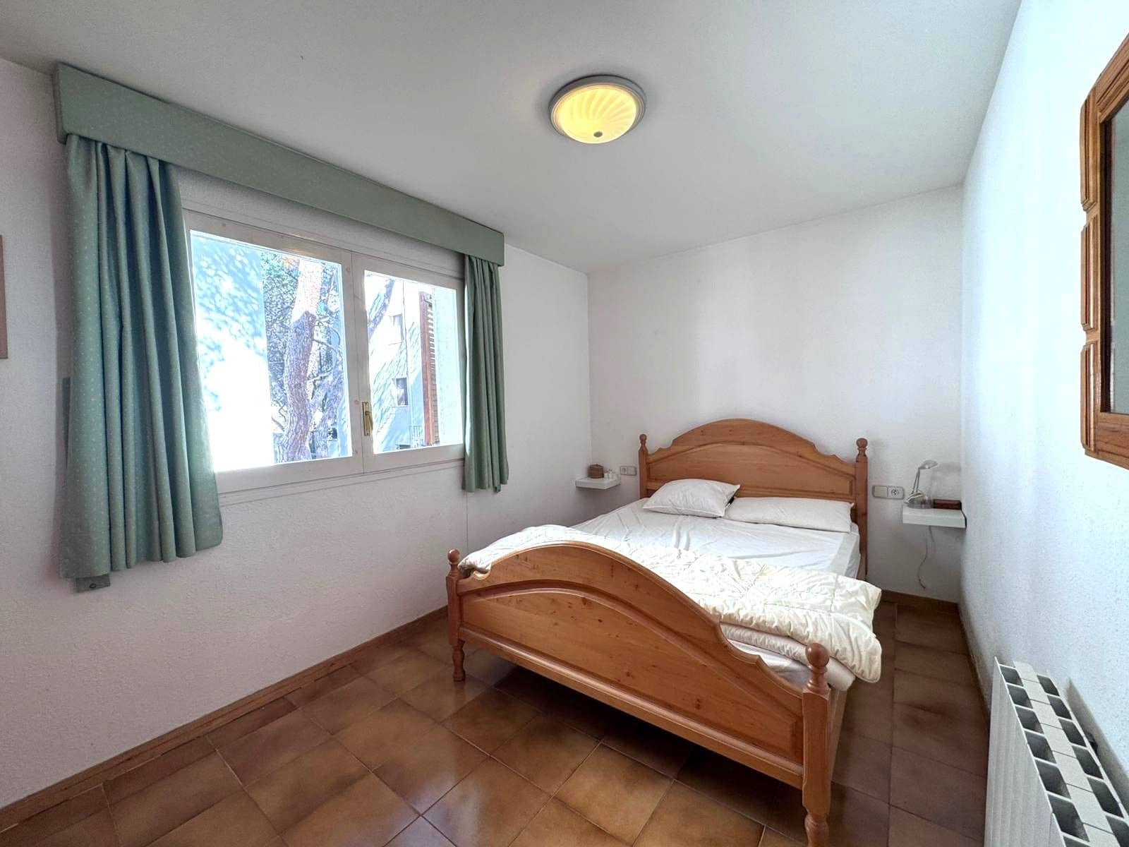 2 bedroom Beach Apartment for sale in Platja d'Aro with pool - € 285,000 (Ref: 9708077)