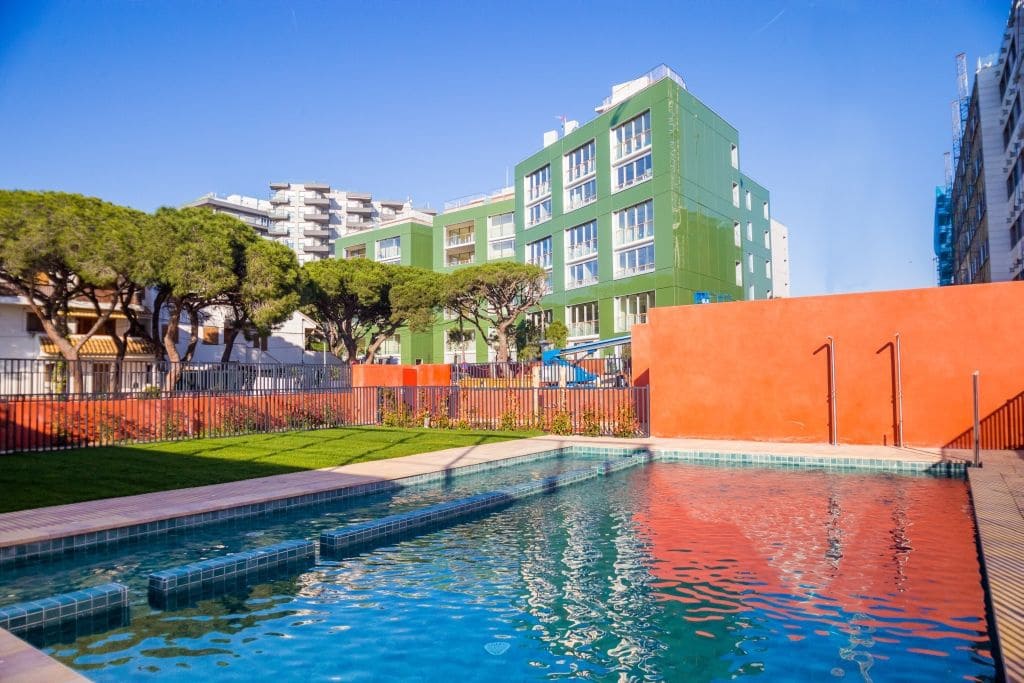 2 bedroom Beach Apartment for sale in Platja d'Aro with pool - € 898,000 (Ref: 9731220)