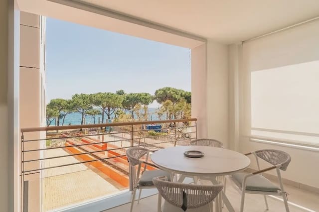 2 sypialnia Apartament przy plaży na sprzedaż w Platja d'Aro, Castell-Platja d'Aro z basenem - 898 000 € (Ref: 9731220)