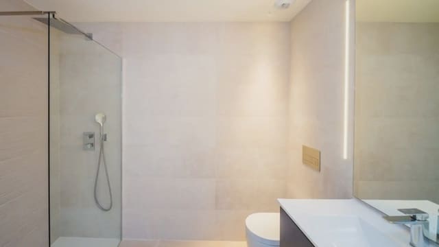 3 sypialnia Mieszkanie na sprzedaż w Platja d'Aro, Castell-Platja d'Aro z basenem - 898 000 € (Ref: 9733379)