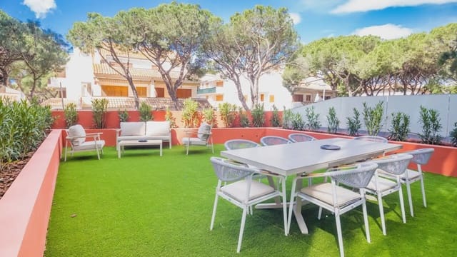 3 sypialnia Mieszkanie na sprzedaż w Platja d'Aro, Castell-Platja d'Aro z basenem - 898 000 € (Ref: 9733379)
