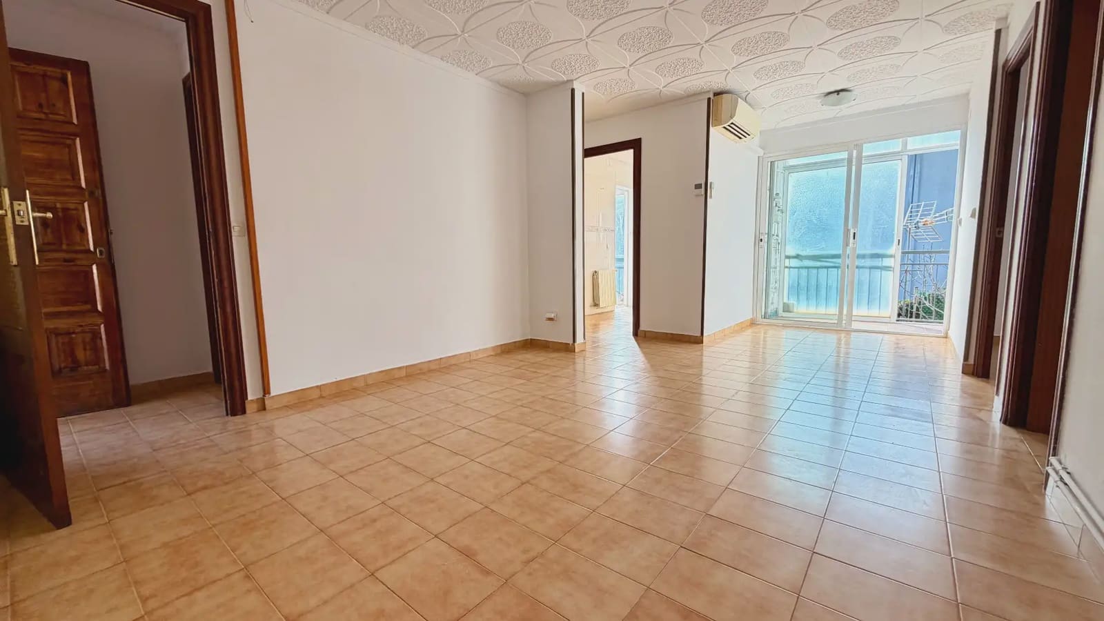 3 bedroom Flat for sale in Platja d'Aro with garage - € 238,000 (Ref: 9736122)