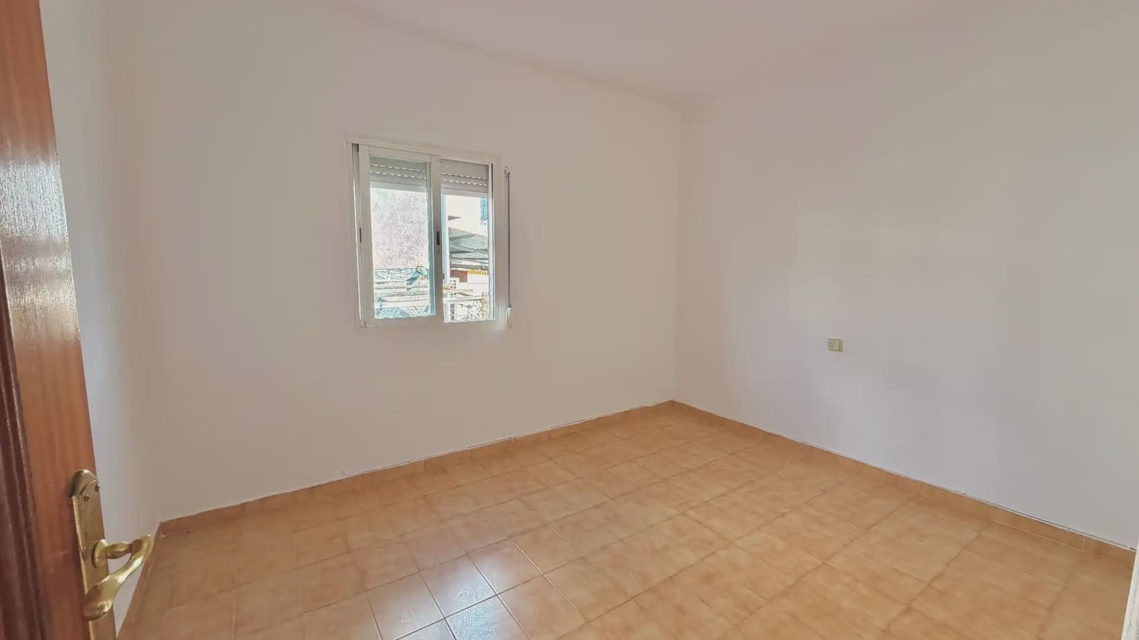 3 bedroom Flat for sale in Platja d'Aro with garage - € 238,000 (Ref: 9736122)