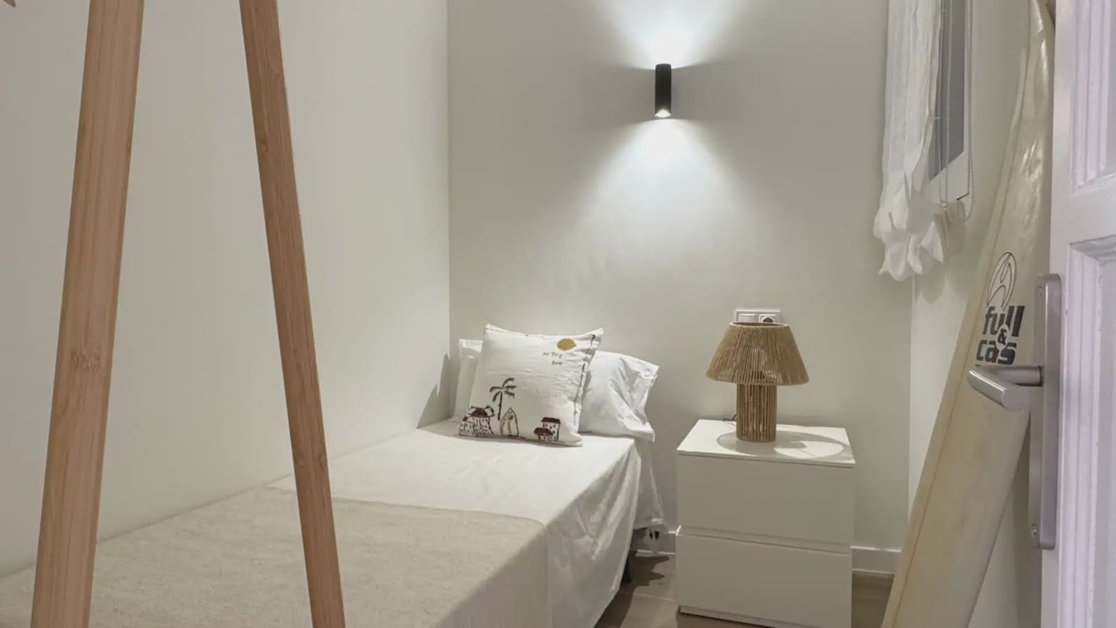 2 bedroom Penthouse for sale in Palamos - € 230,000 (Ref: 9742111)