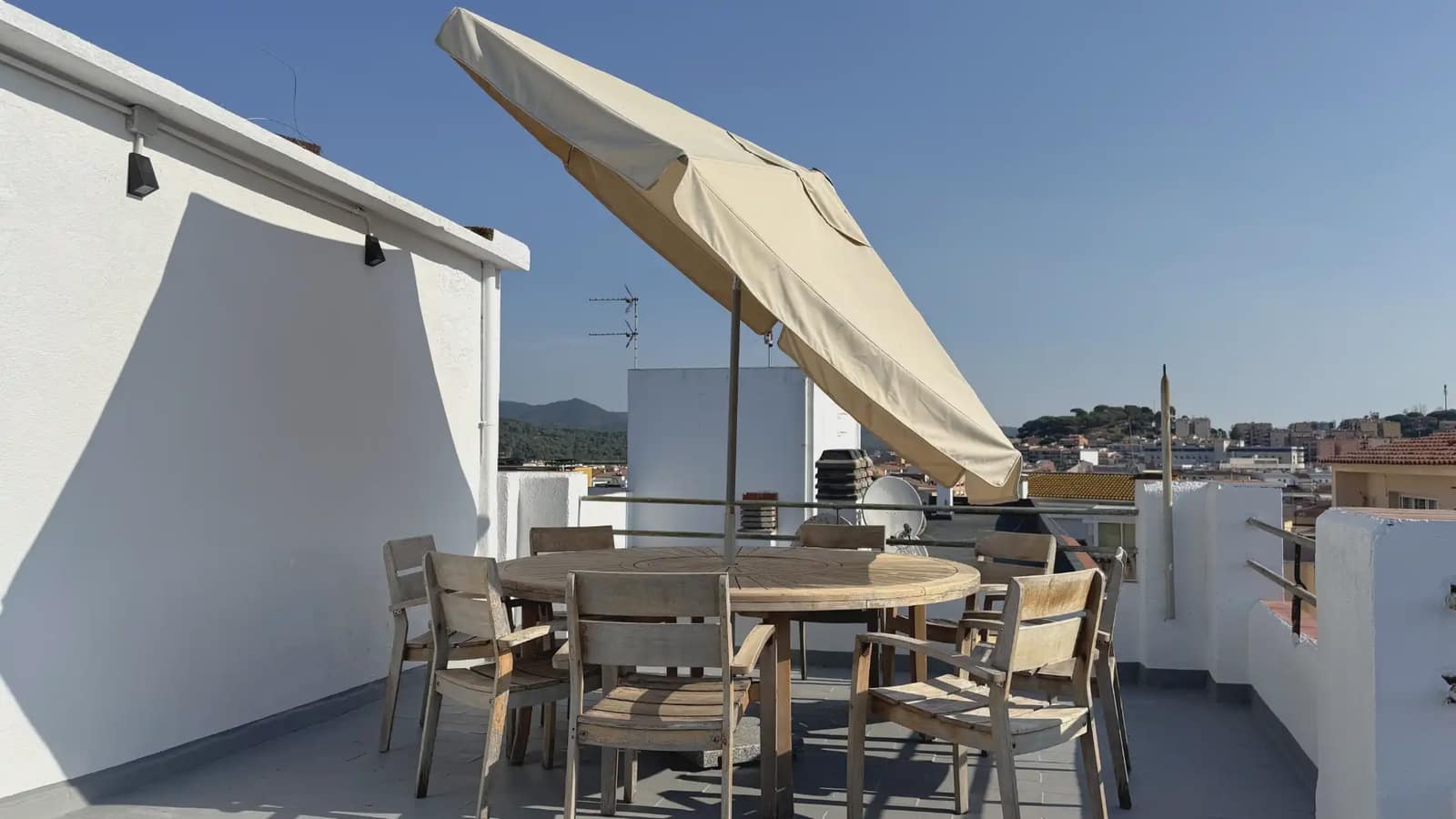 2 bedroom Penthouse for sale in Palamos - € 230,000 (Ref: 9742111)