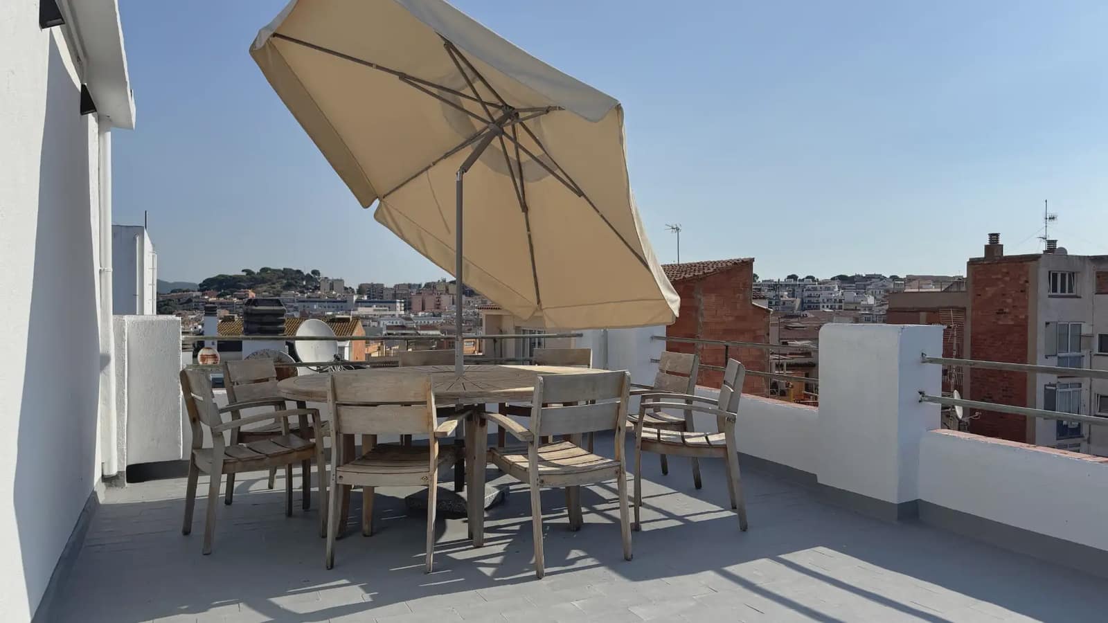 2 bedroom Penthouse for sale in Palamos - € 230,000 (Ref: 9742111)