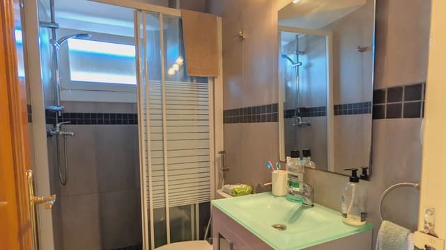 2 bedroom Penthouse for sale in Platja d'Aro, Castell-Platja d'Aro - € 195,000 (Ref: 9747069)